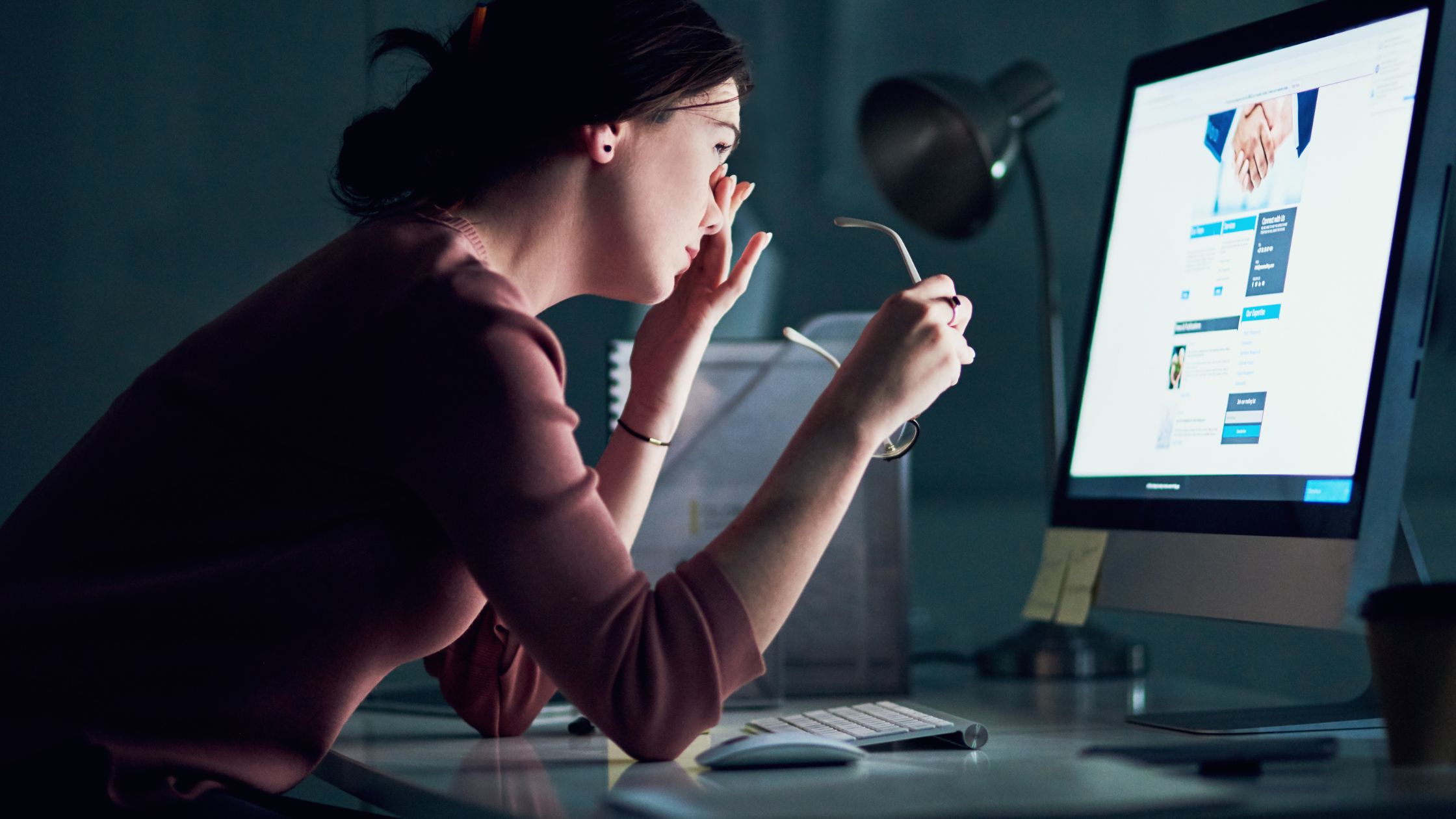 avoid digital eye strain march 2023